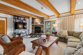 Lodge at Lionshead 160